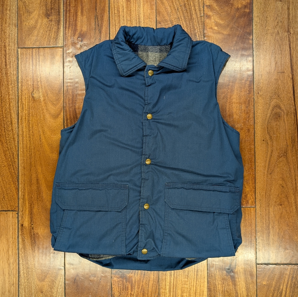 Woolrich Navy Quilted Vest
